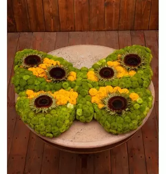 Композиция "Вестник лета"