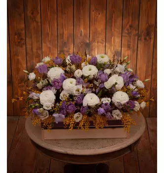 Композиция "Восторженный взгляд"