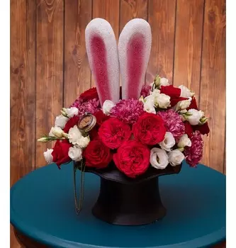 Композиция "Всё дело в шляпе"