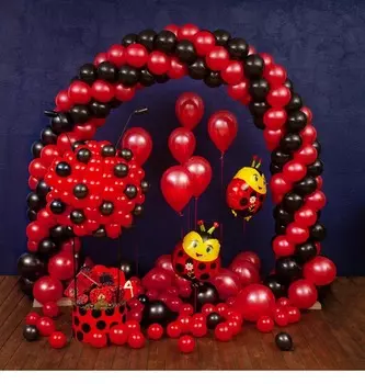 Оформление шарами "Весёлый праздник"