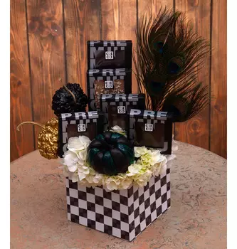 Подарочная коробка "Домино"