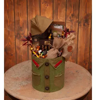 Подарочная коробка "Настоящему бойцу"