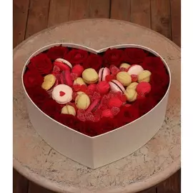 Подарочная коробка "Сладкое чувство"