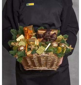 Подарочная корзина "Богатства и удачи"