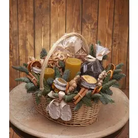 Подарочная корзина "Чай с мёдом"