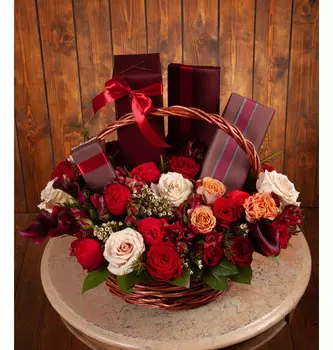 Подарочная корзина "Гармония звуков"