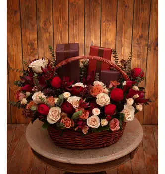 Подарочная корзина "Классическая пьеса"