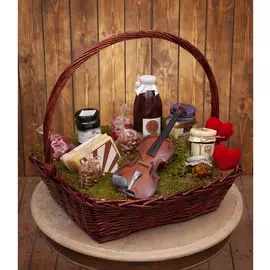 Подарочная корзина "Музыкальный аромат"