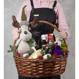 Подарочная корзина "Новогоднее застолье"