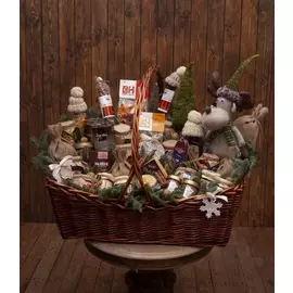 Подарочная корзина "Новогодний пир"