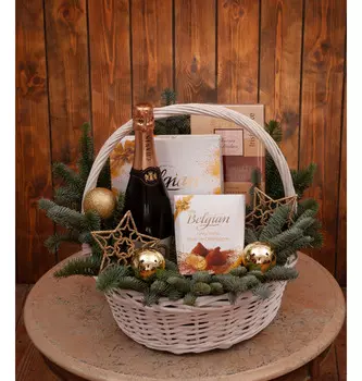 Подарочная корзина "Новогодняя ночь"