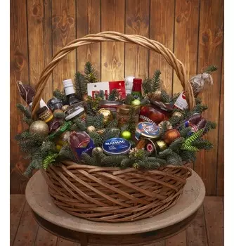 Подарочная корзина "Объедение"