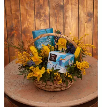 Подарочная корзина "Оттепель"