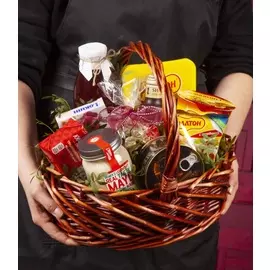 Подарочная корзина "Провизия"