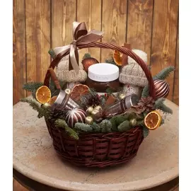 Подарочная корзина "Сладкая паста"