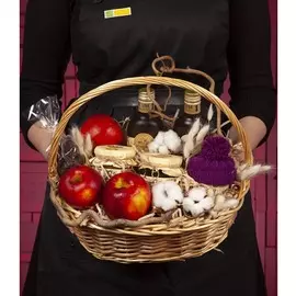 Подарочная корзина "Сладость"