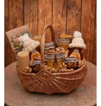 Подарочная корзина "Сладость осени"
