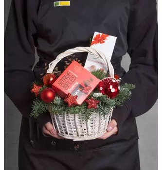 Подарочная корзина "Сюрприз"