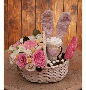Подарочная корзина "Сюрприз от кролика"