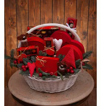 Подарочная корзина "Тигрята"