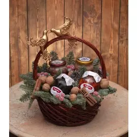 Подарочная корзина "Знак внимания"