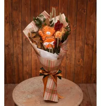 Продуктовый букет "Сладкая пора"