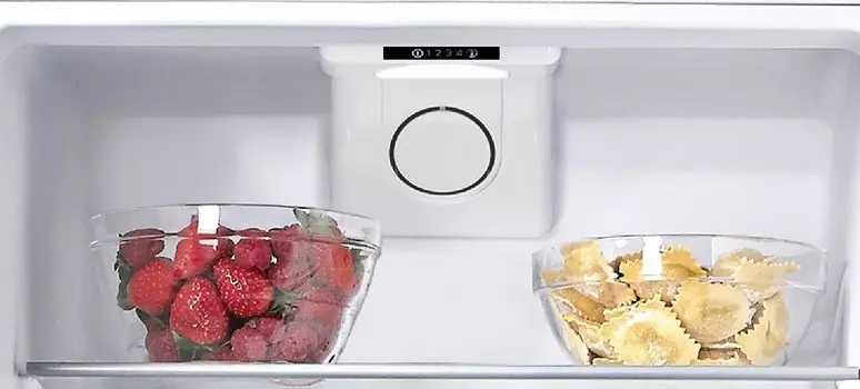 Встраиваемый холодильник Candy CKBBS 172 F