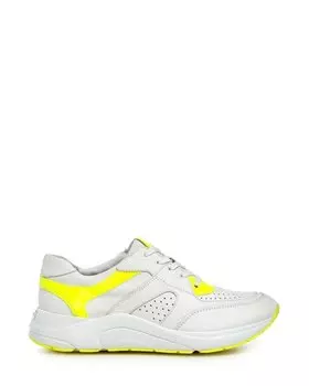 Кроссовки Caprice