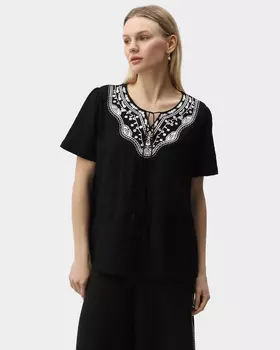 Блузка из хлопка и района с вышивкой