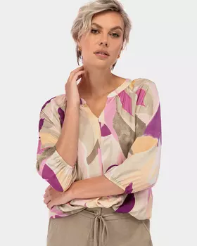 Блузка из вискозы с цветочным принтом