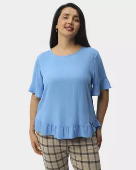 Блузка из вискозы с рюшами и декоративными пуговицами на спинке