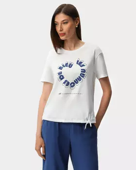 Блузка на кулиске с принтом и декором в виде страз