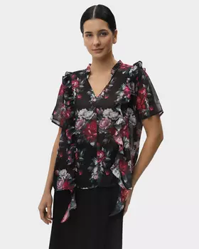 Блузка прямого кроя с рюшами и оборками