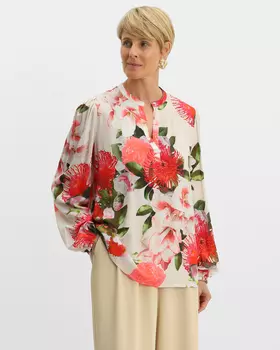 Блузка из премиальной вискозы с цветочным принтом