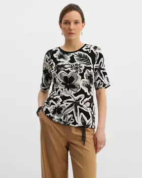 Приталенная блузка с завязками по низу и цветочным принтом