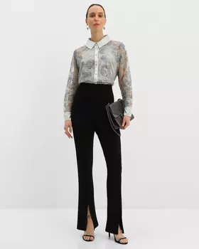 Полупрозрачная блузка с вышивкой крестиком и микропайетками и с топом в комплекте