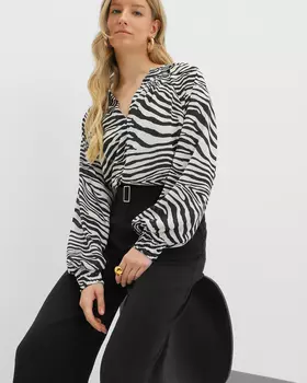 Блузка, р. 50, цвет Зебра