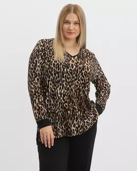 Блузка с леопардовым принтом