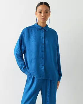 Рубашка с анималистическим узором с отложным воротником и застежкой на пуговицы