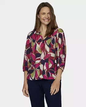 Блузка с V-образным вырезом и рукавом 3/4