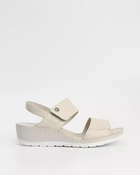 Босоножки, р. 40, цвет Бежевый