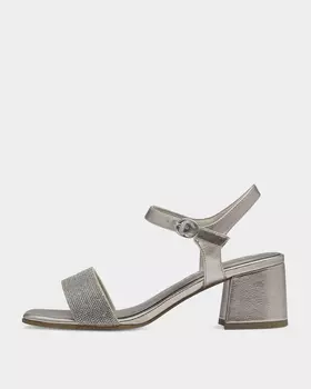 Босоножки с технологией FEEL ME