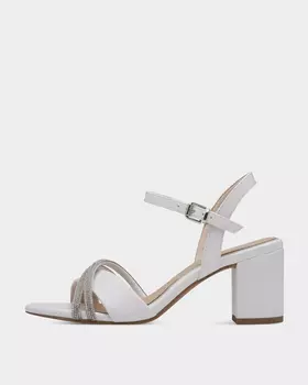 Босоножки с технологией FEEL ME