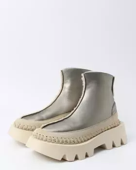 Утепленные ботинки ручной работы с металлизированным эффектом