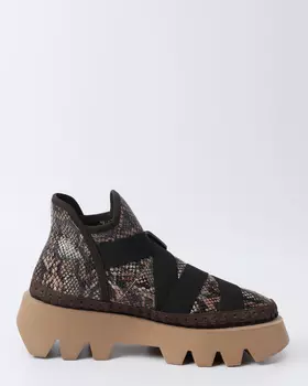 Ботинки ручной работы с комбинацией материалов на высокой нескользящей подошве