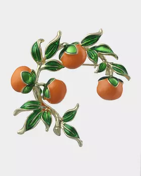 Брошь в виде веточки с ягодами