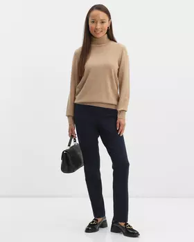 Брюки прилегающего кроя