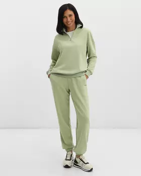 Брюки прямого кроя с эластичным поясом