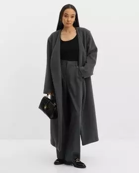 Брюки прямого кроя со стрелками