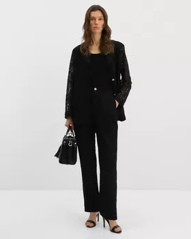 Кружевные брюки с эластичной вставкой на поясе и застежкой на пуговицу и молнию